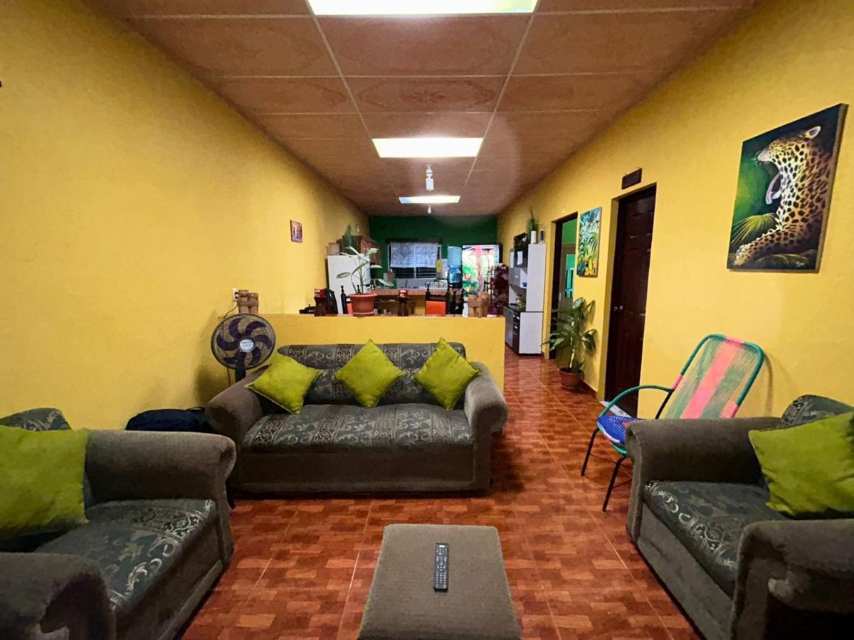 Casa Maya Itza Флорес Екстер'єр фото