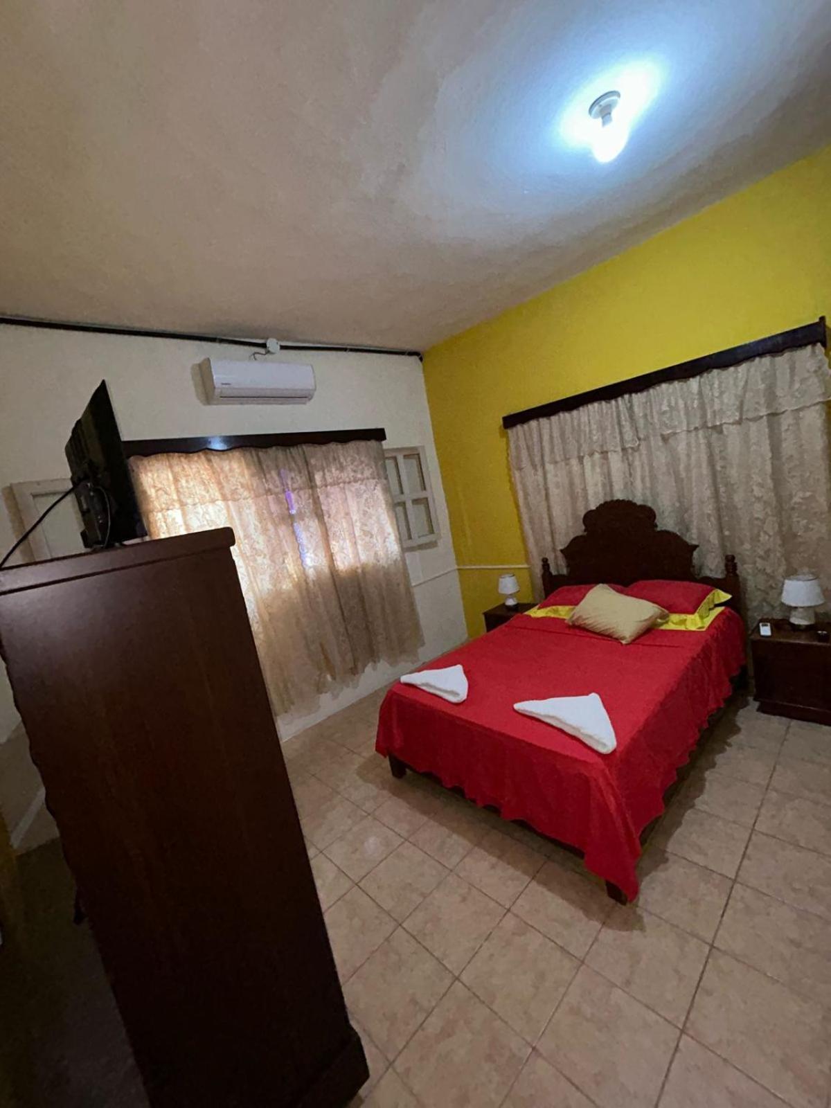 Casa Maya Itza Флорес Екстер'єр фото