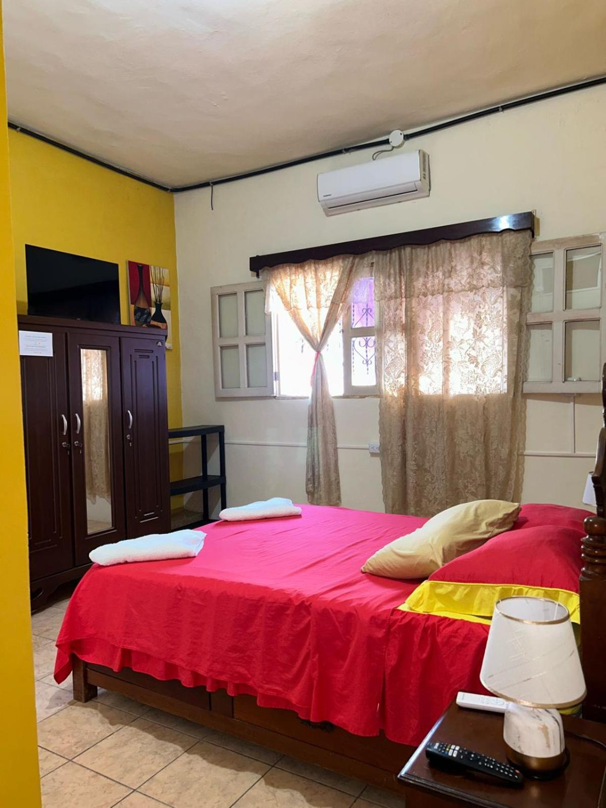Casa Maya Itza Флорес Екстер'єр фото