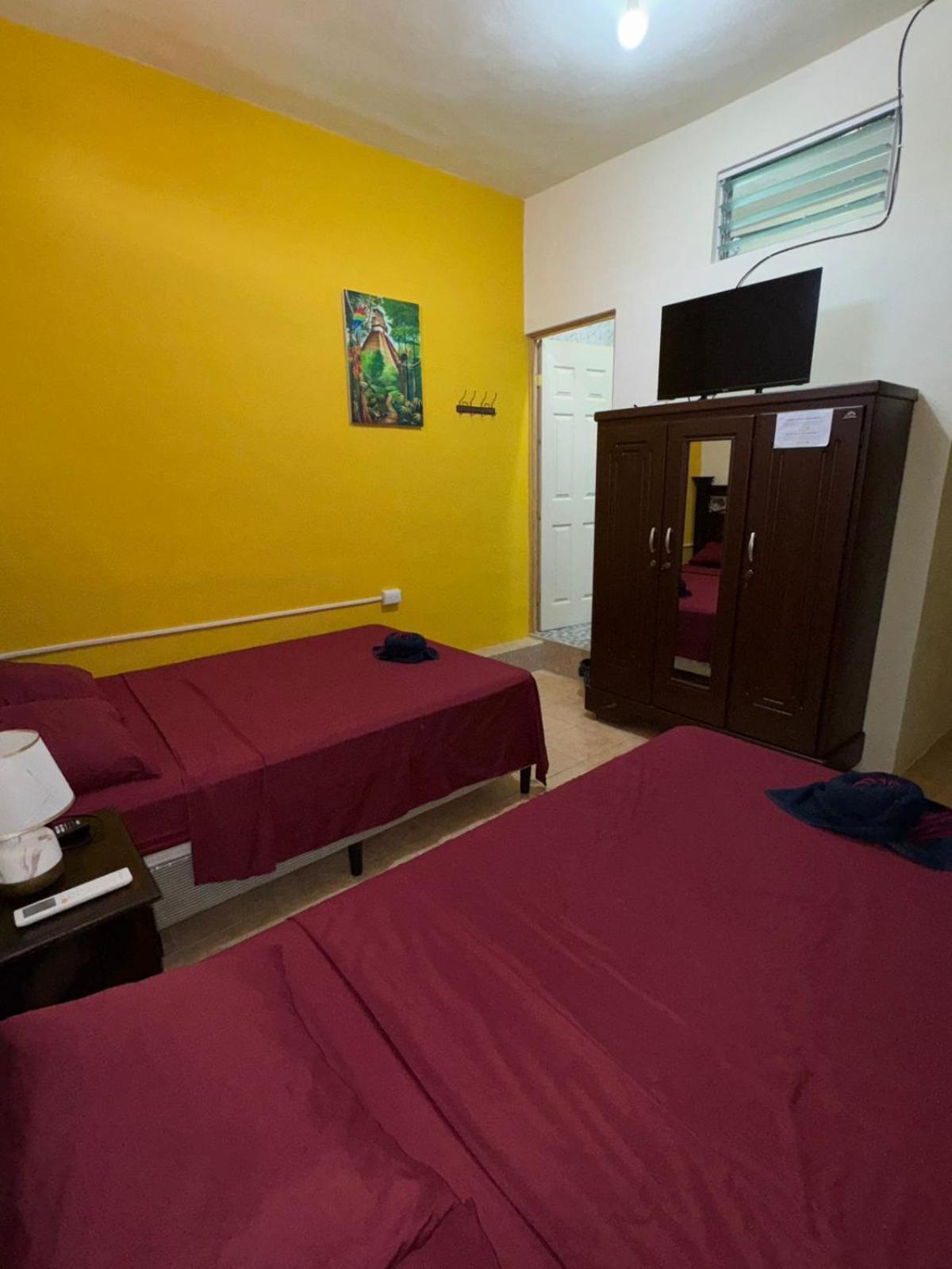 Casa Maya Itza Флорес Екстер'єр фото