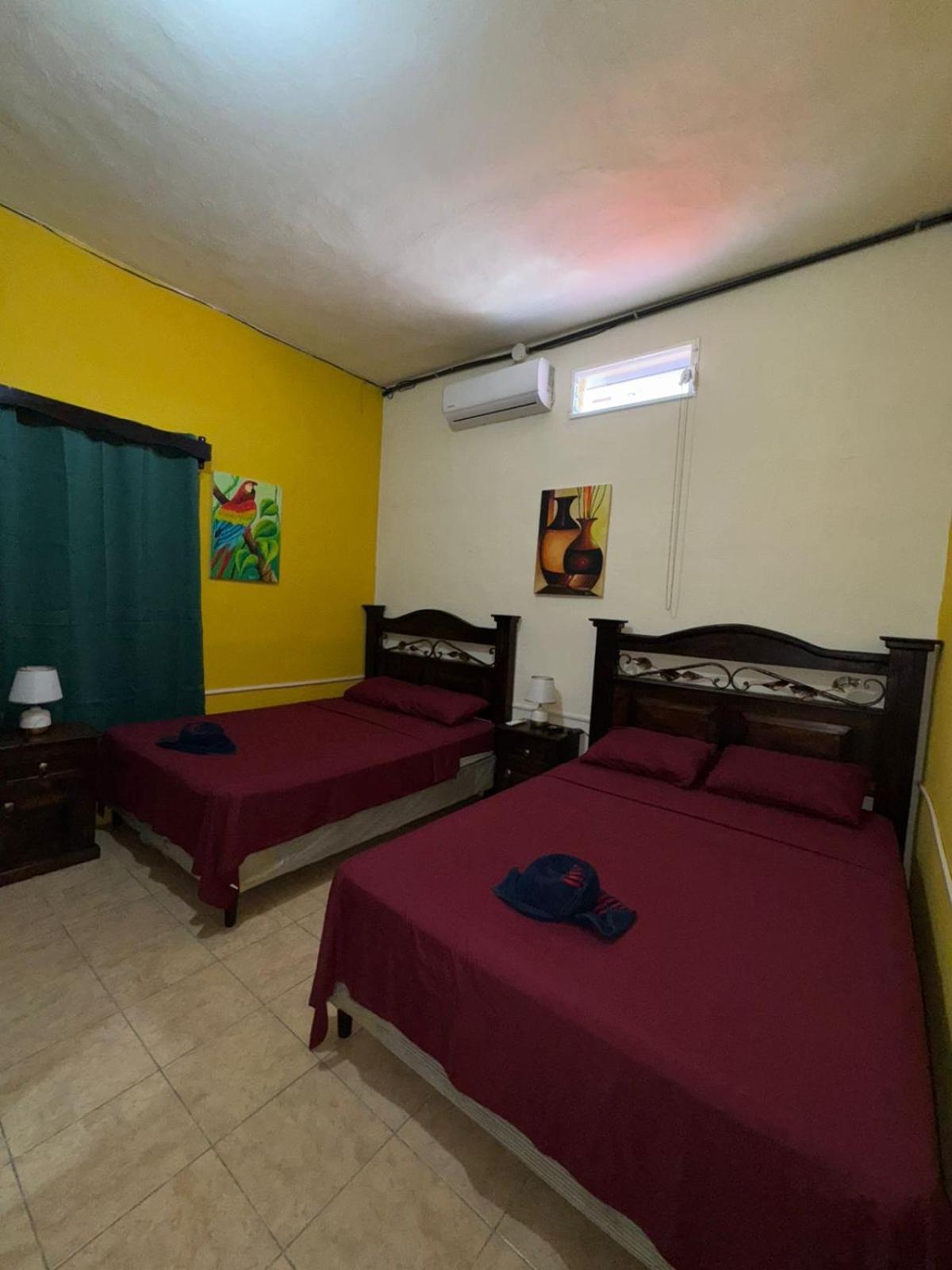 Casa Maya Itza Флорес Екстер'єр фото