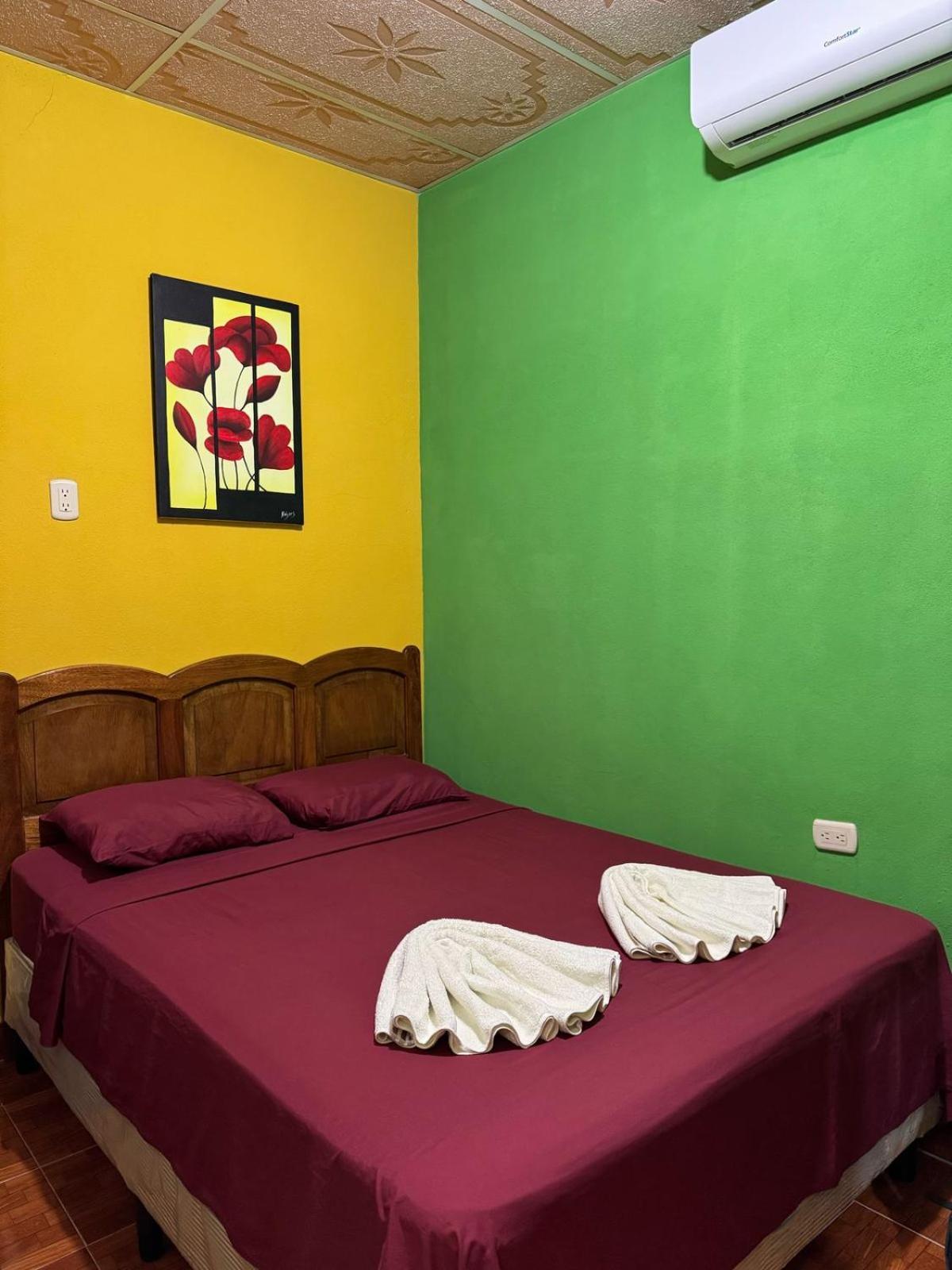 Casa Maya Itza Флорес Екстер'єр фото