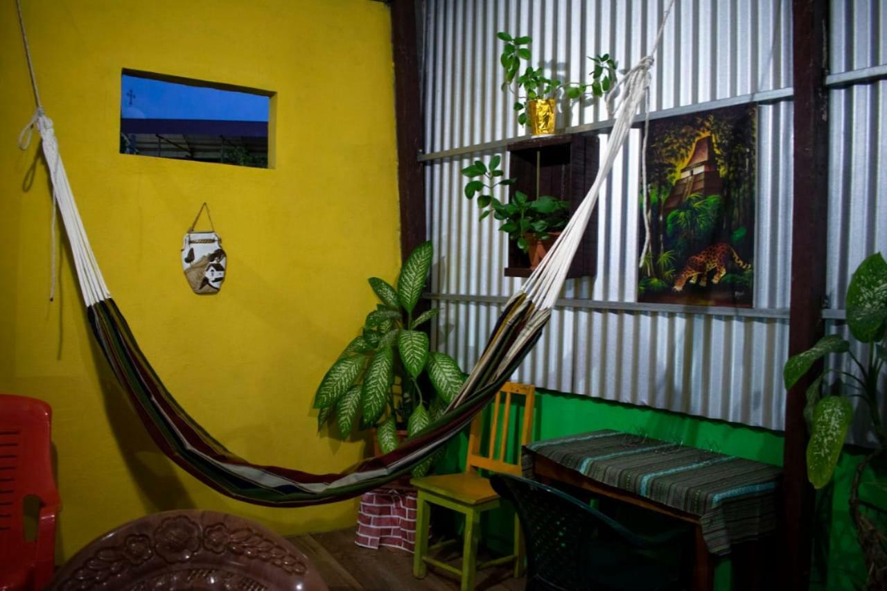 Casa Maya Itza Флорес Екстер'єр фото